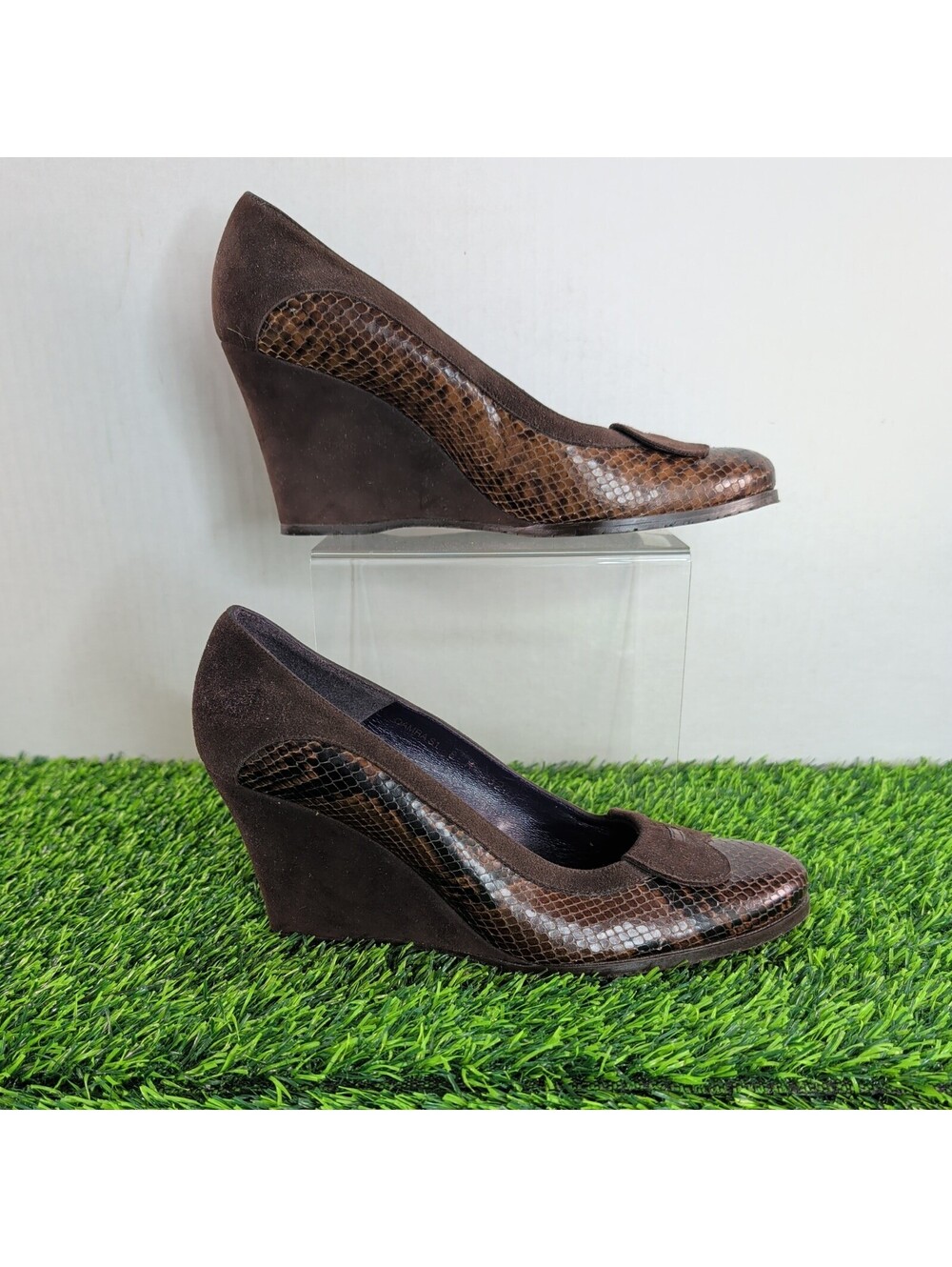 Donald Pliner Brown Suede Snake Print Wedge Pump Heels Women’s Size 8M